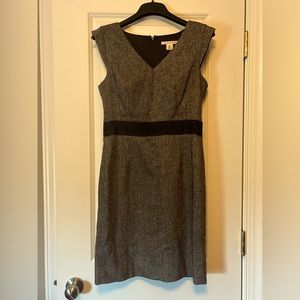Classic BR blk/grey tweed dress 4 petite! Gorgeous and flattering
